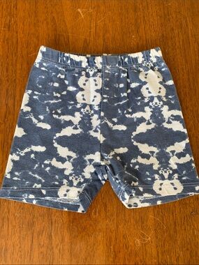 🍓3/$10 Monkey Bars Blue Tie-Dye Bicycle Shorts size 12m